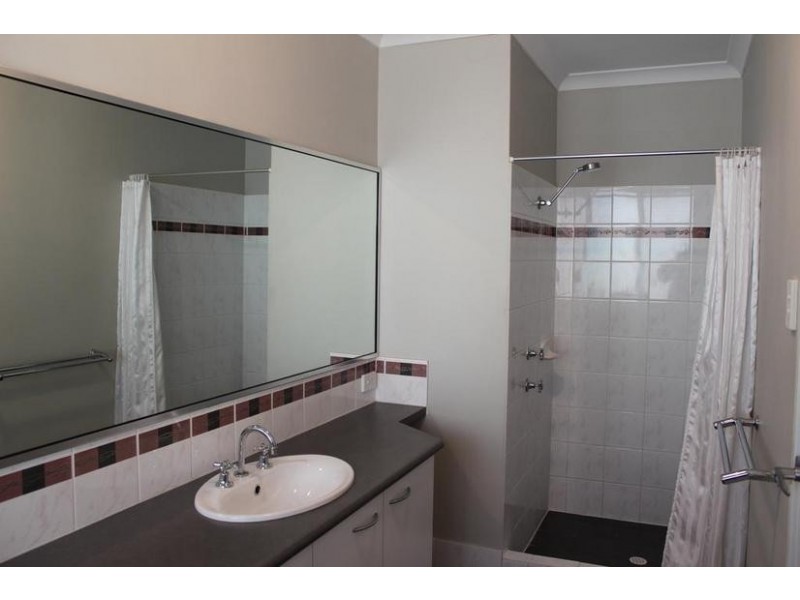 13 Kinglake Way, Aubin Grove WA 6164