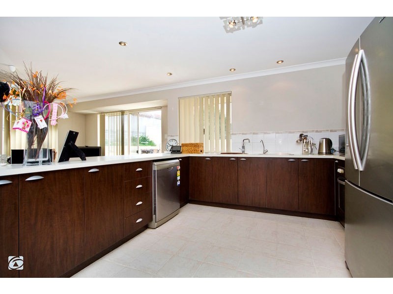 3 Willshire Way, Yangebup WA 6164
