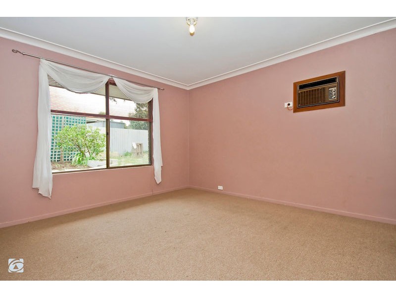 209 Yangebup Road, Yangebup WA 6164