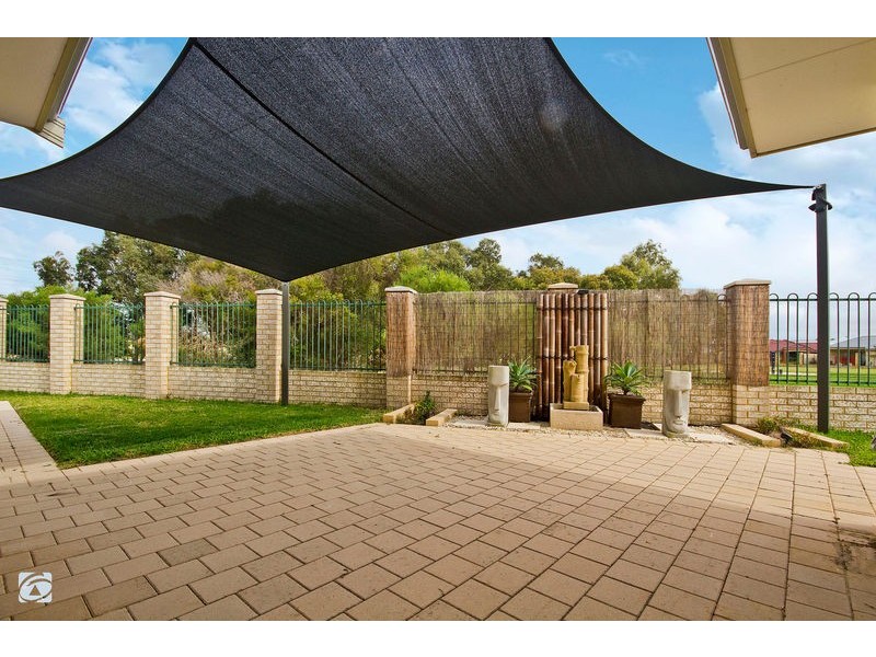 21 Tarwhine Close, South Lake WA 6164