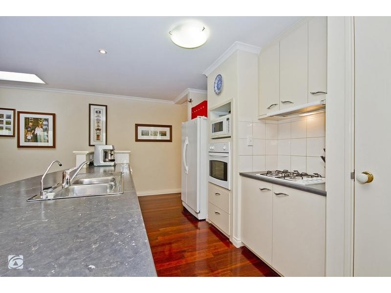 8 Bittern Lane, Beeliar WA 6164