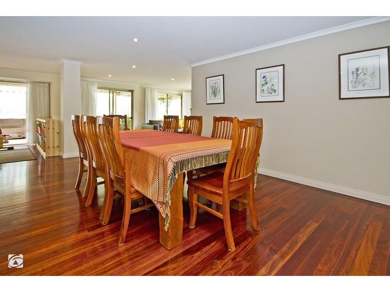 8 Bittern Lane, Beeliar WA 6164