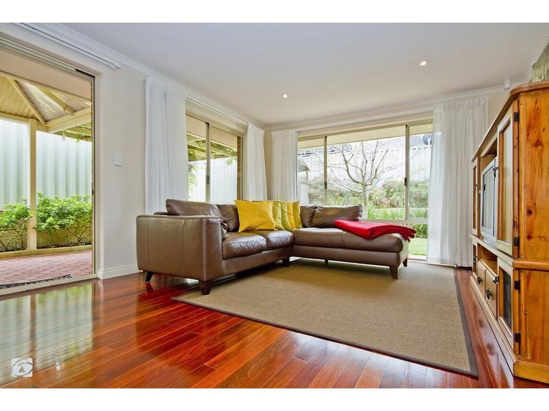 8 Bittern Lane, Beeliar WA 6164