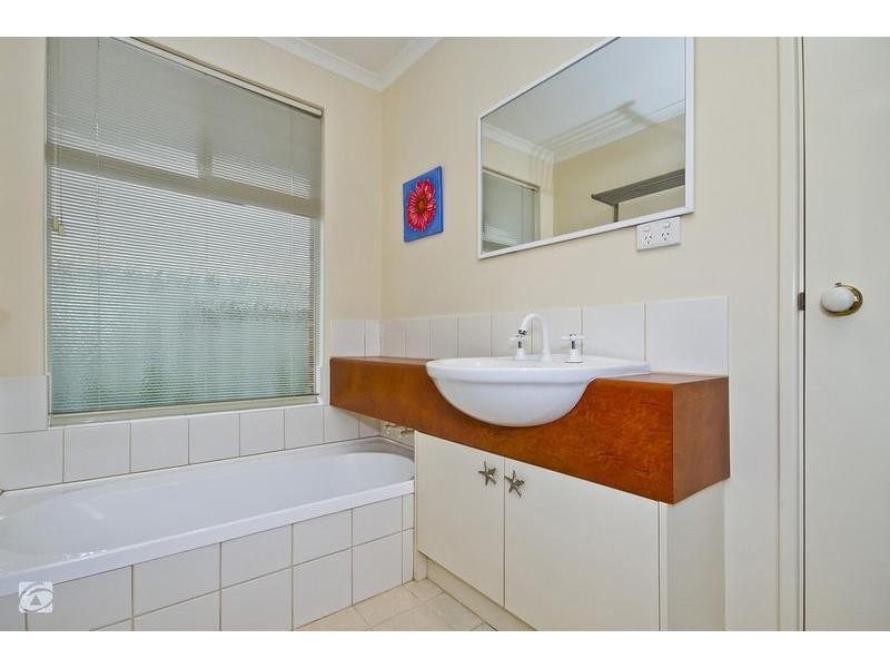 8 Bittern Lane, Beeliar WA 6164