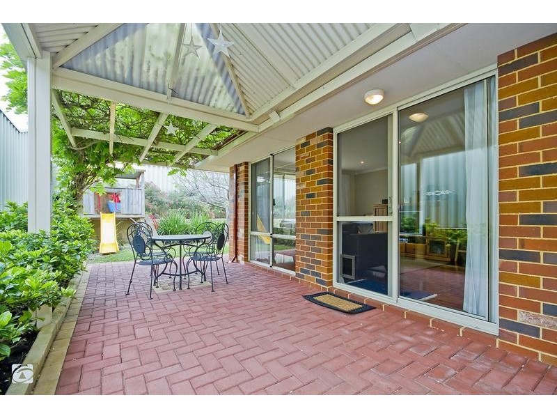 8 Bittern Lane, Beeliar WA 6164