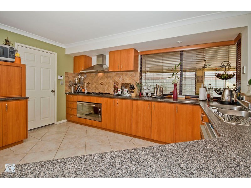 12 Strutt Parkway, Southern River WA 6110