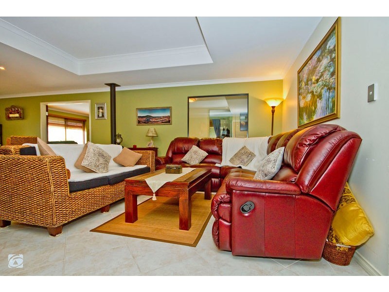 12 Strutt Parkway, Southern River WA 6110