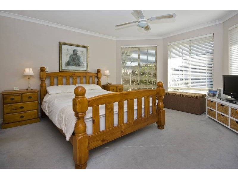 17 Riversdale Pass, Jandakot WA 6164