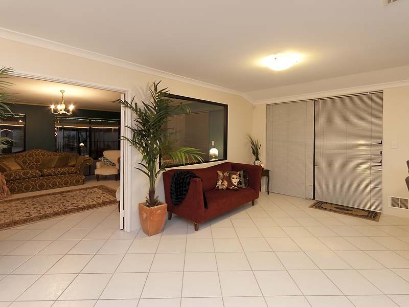 161 Glen Iris Drive, Jandakot WA 6164