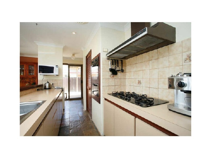 32 Moondarra Circle, South Lake WA 6164