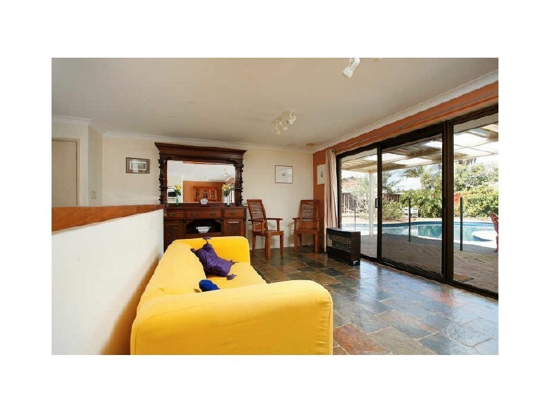 32 Moondarra Circle, South Lake WA 6164