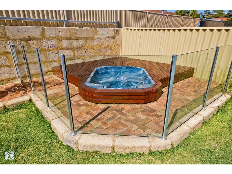 7 Hunnicutt Close, Yangebup WA 6164