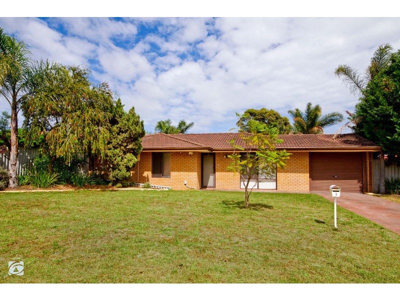 3 Foxall Place, South Lake WA 6164