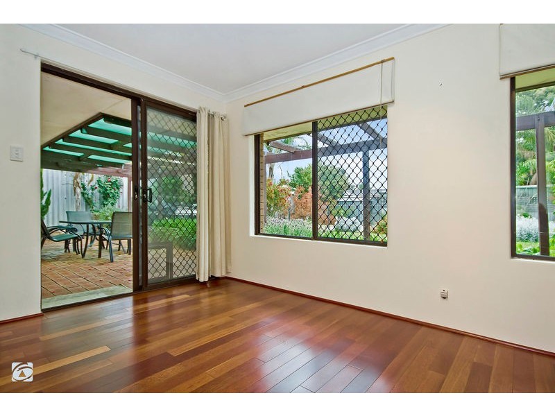 3 Foxall Place, South Lake WA 6164