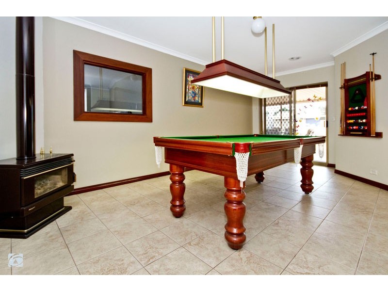 3 Bangalow Place, South Lake WA 6164