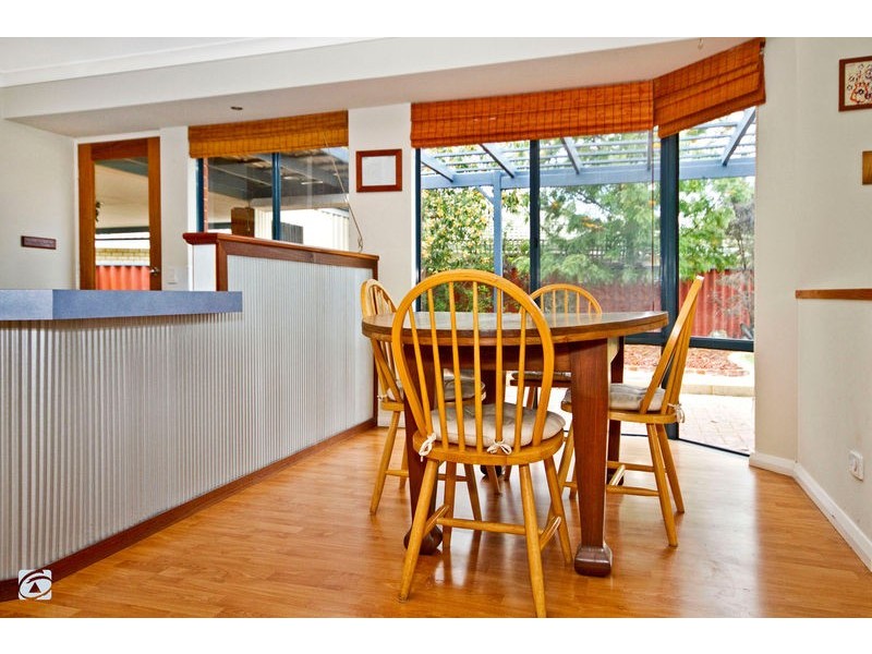 5 Pomaderris Place, South Lake WA 6164
