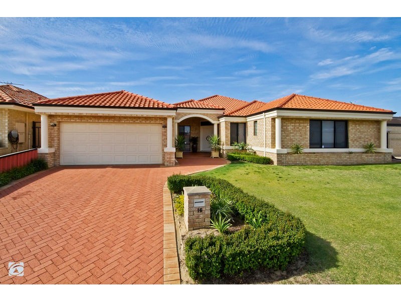 16 Carrello Circuit, Coogee WA 6166