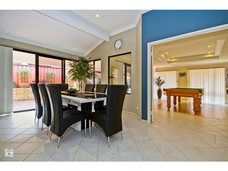 16 Carrello Circuit, Coogee WA 6166