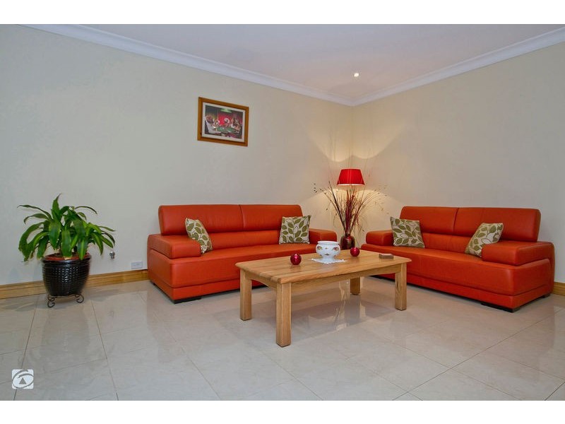 43 Macquarie Boulevard, Hammond Park WA 6164
