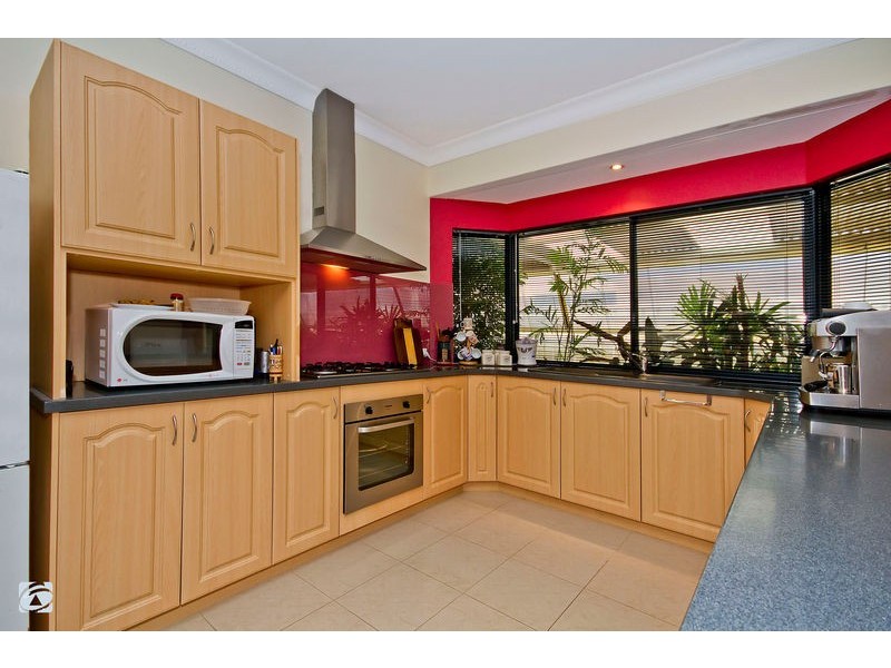 43 Macquarie Boulevard, Hammond Park WA 6164