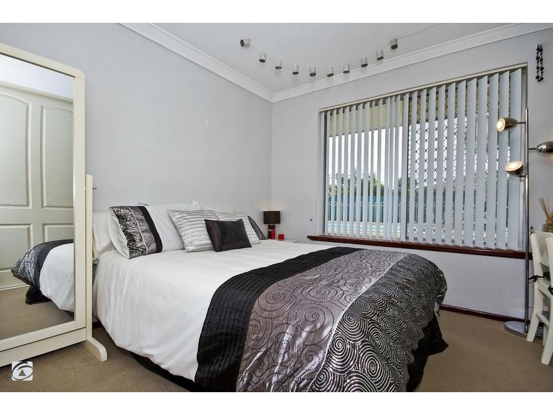 15 Fyfe Circle, Bull Creek WA 6149