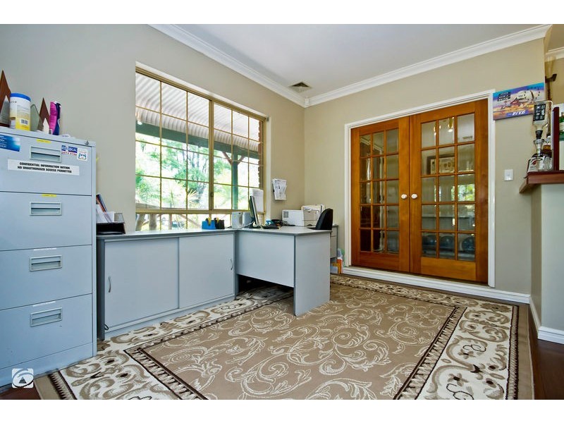 23 Mandogalup Road, Mandogalup WA 6167