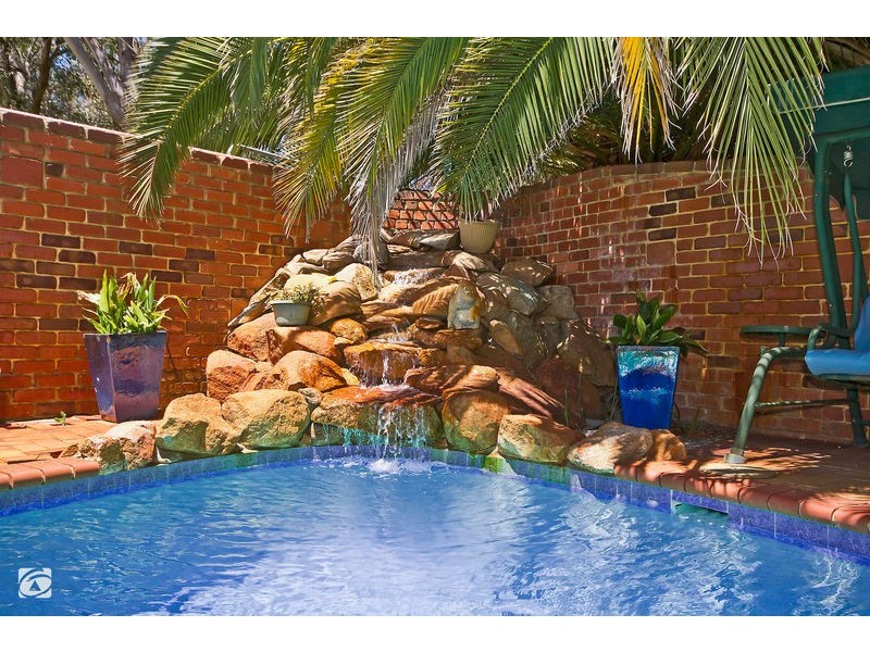 23 Mandogalup Road, Mandogalup WA 6167