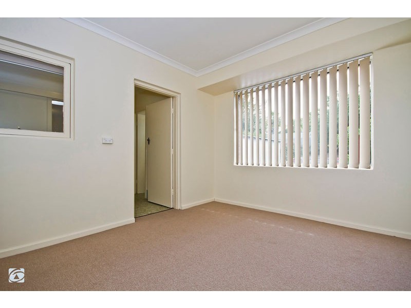 43 Crawford Road, Orelia WA 6167