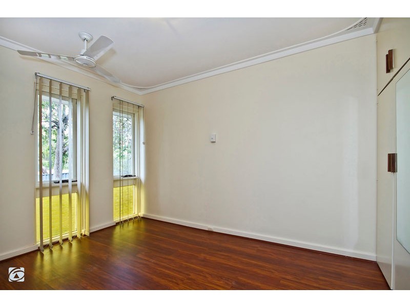 43 Crawford Road, Orelia WA 6167