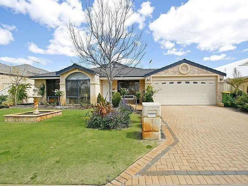 25 Meranda Lane, Success WA 6164
