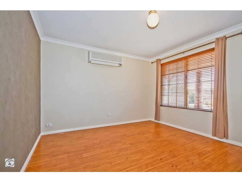 36 Williambury Drive, Yangebup WA 6164