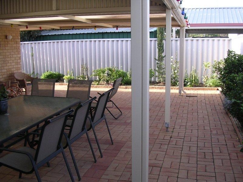 10 Anec Court, South Lake WA 6164