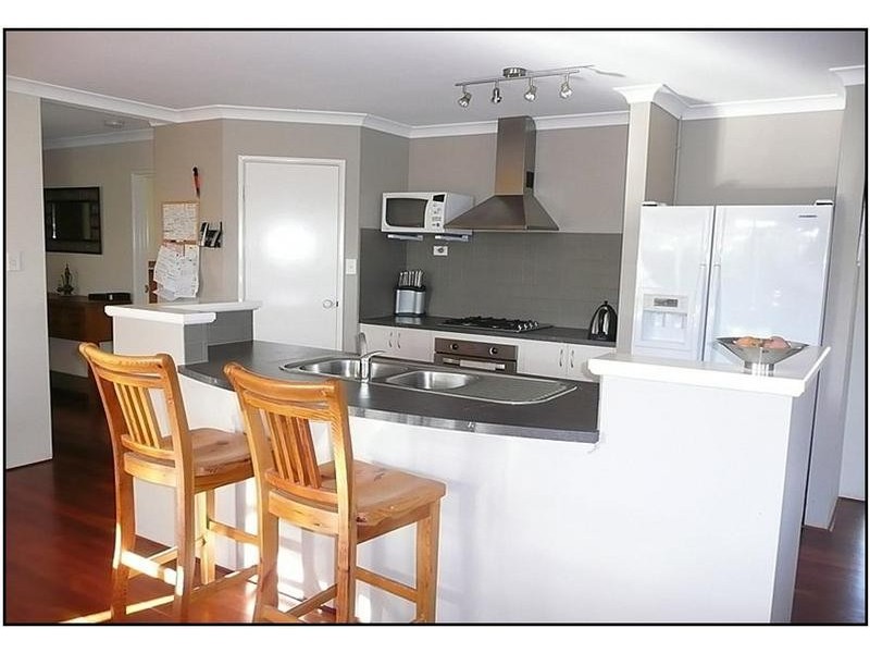 7 Boogalla Court, South Lake WA 6164