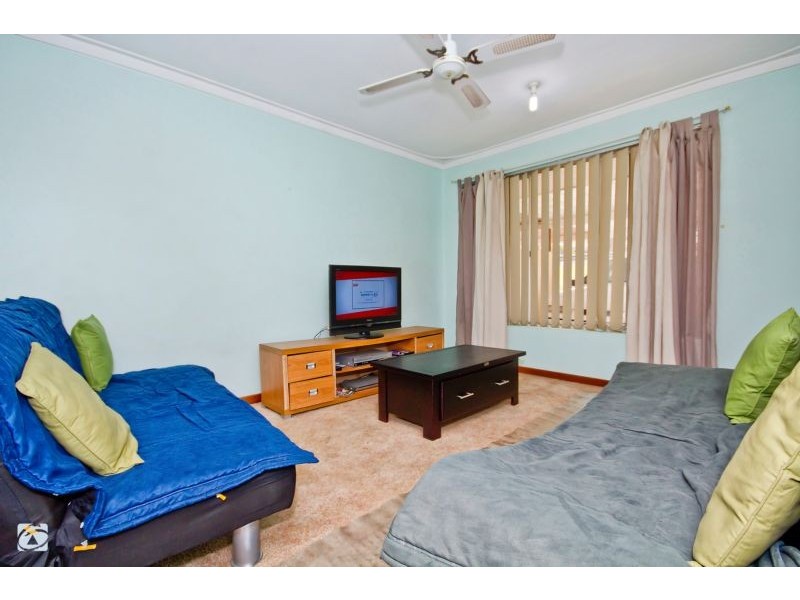 81B Doolette Street, Spearwood WA 6163