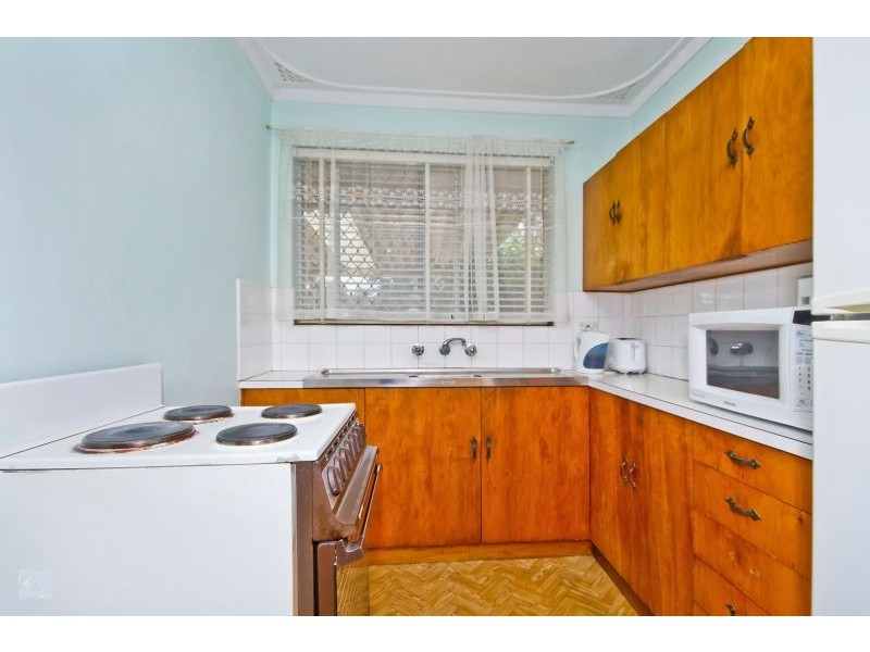 81B Doolette Street, Spearwood WA 6163