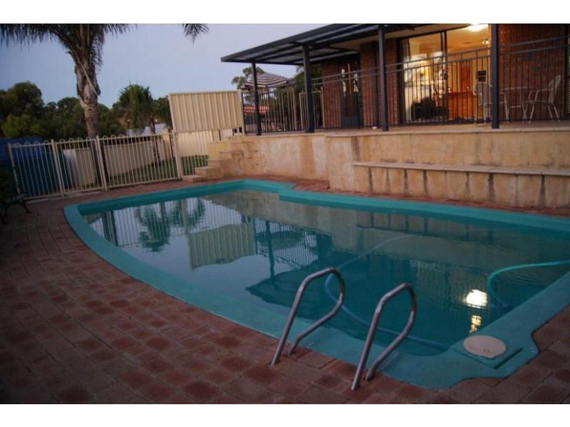 50 Parkway Road, Bibra Lake WA 6163