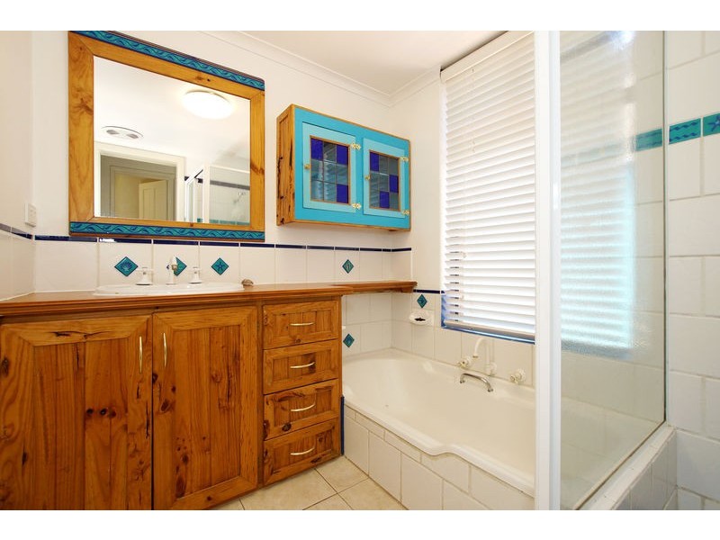 50 Parkway Road, Bibra Lake WA 6163