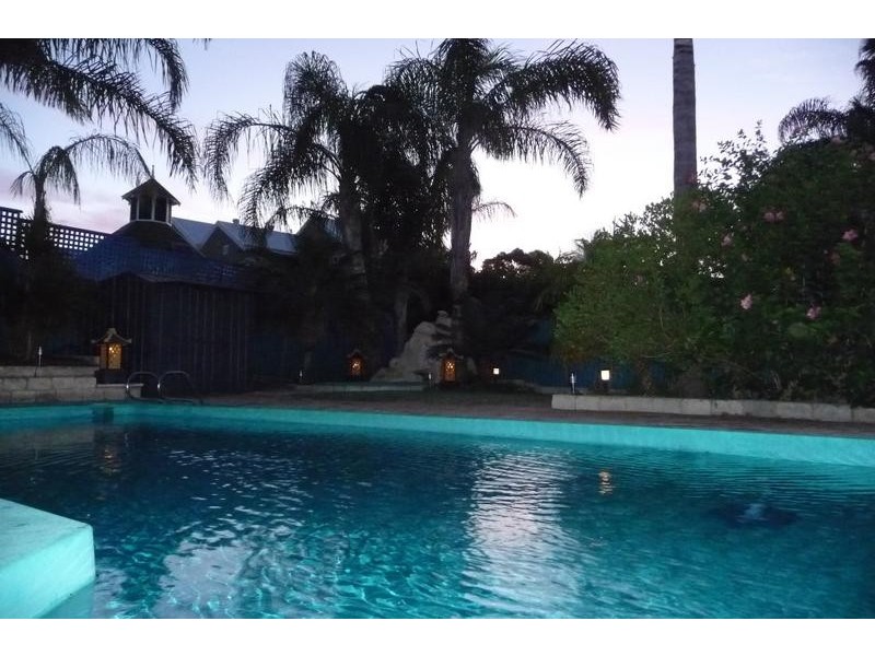 50 Parkway Road, Bibra Lake WA 6163