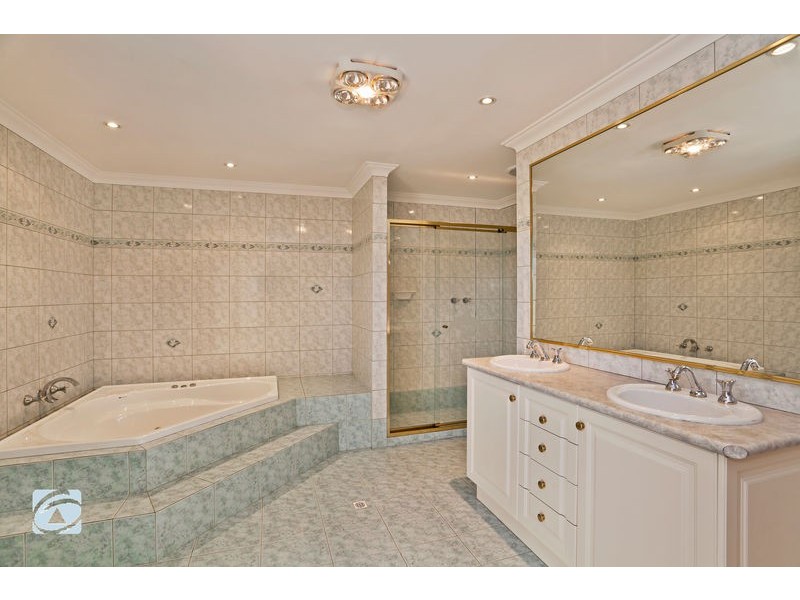 42 Prinsep Road, Jandakot WA 6164