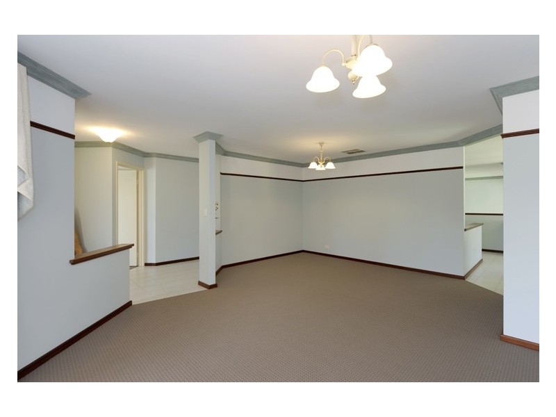 17 Keel Cove, Waikiki WA 6169