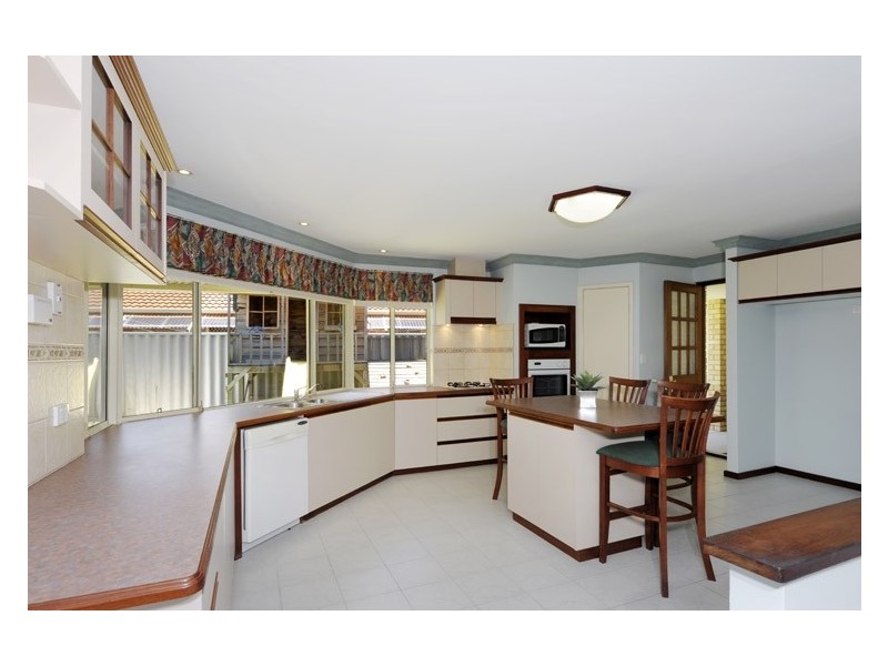 17 Keel Cove, Waikiki WA 6169