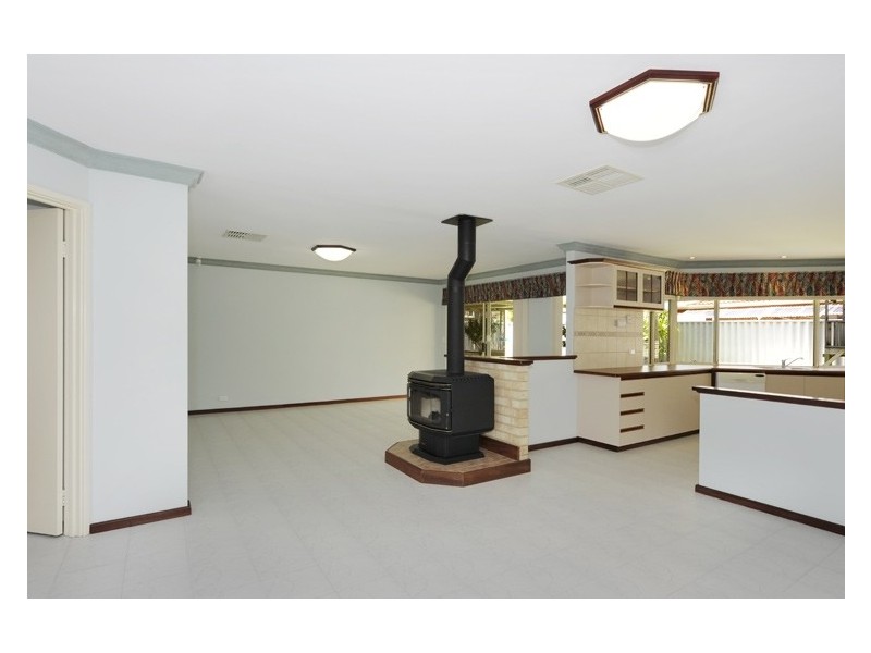 17 Keel Cove, Waikiki WA 6169