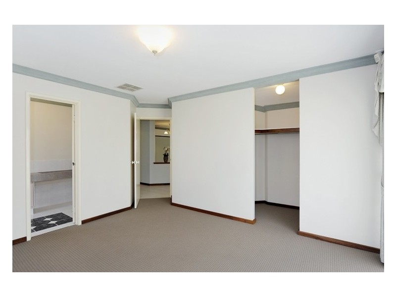 17 Keel Cove, Waikiki WA 6169