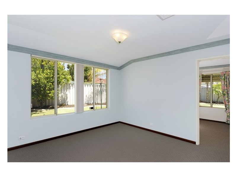 17 Keel Cove, Waikiki WA 6169