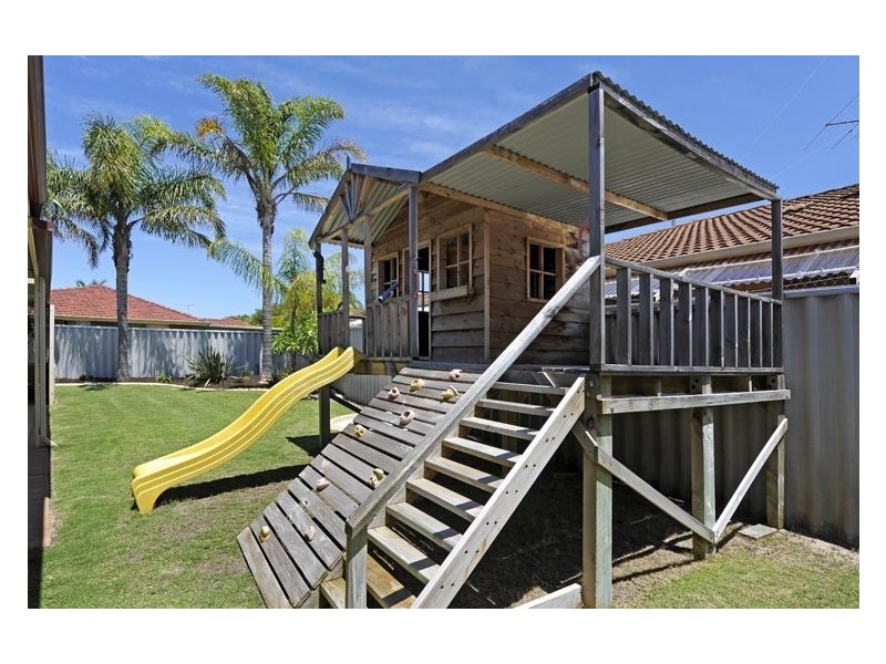 17 Keel Cove, Waikiki WA 6169