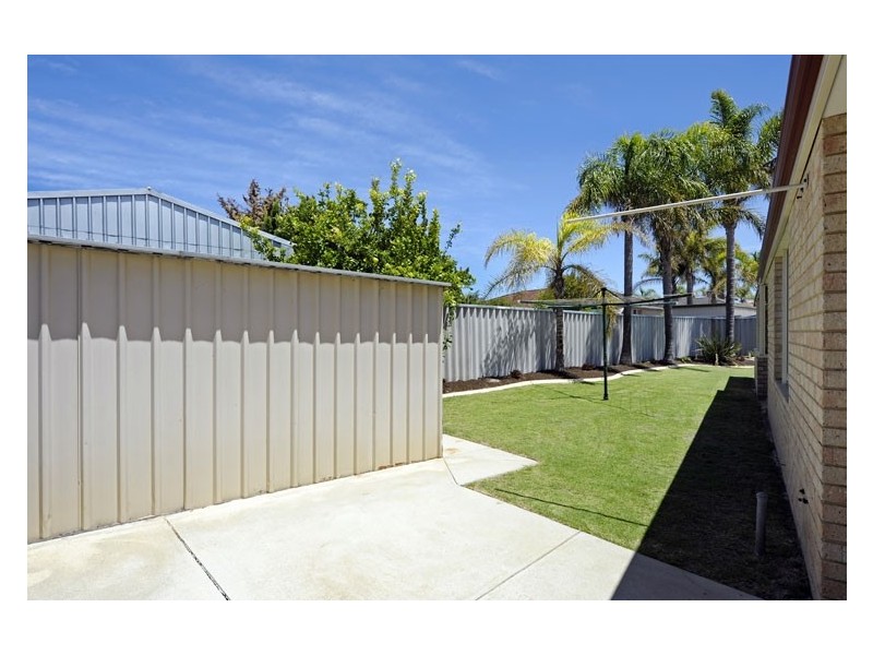 17 Keel Cove, Waikiki WA 6169