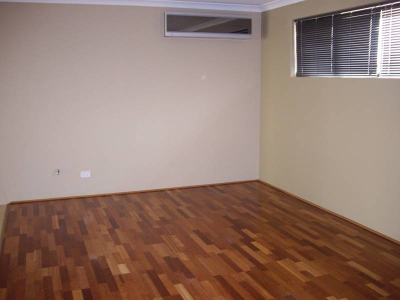 2 Covington Loop, Success WA 6164