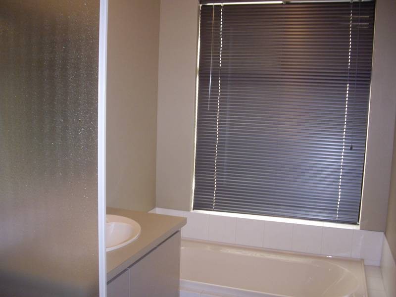 2 Covington Loop, Success WA 6164