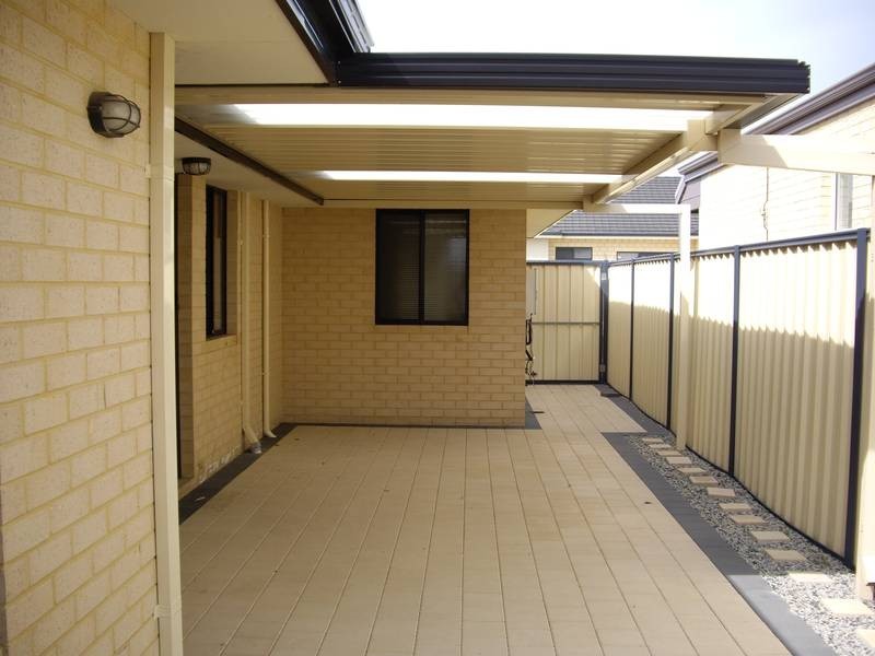 2 Covington Loop, Success WA 6164