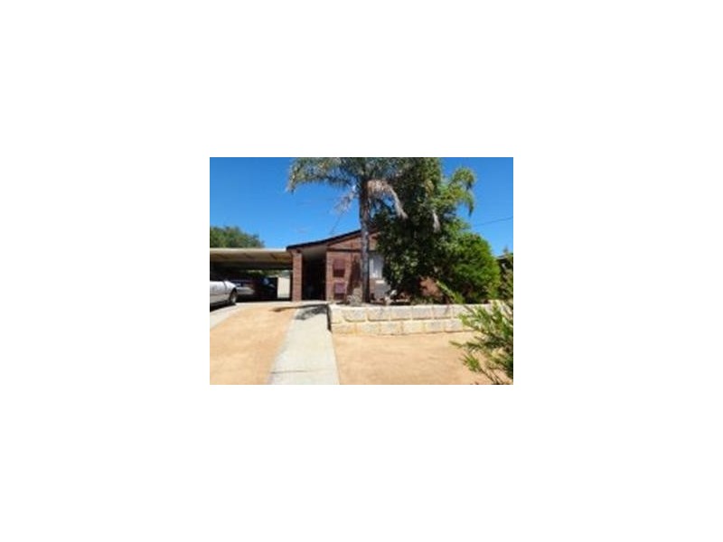 3 Moira Ave, Forrestfield WA 6058